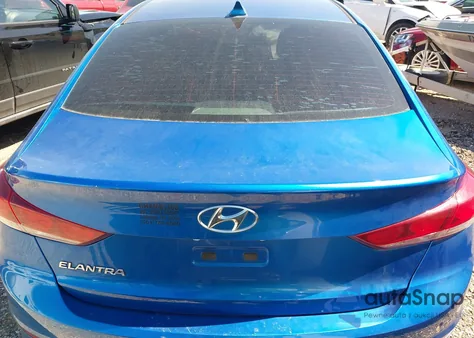 2018 Hyundai Elantra Sel z USA, uszkodzony, nr VIN 5NPD84LF6JH368544